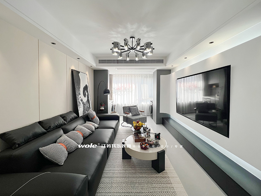 實景案例 | 山居花園蘭苑105㎡輕奢小家，感受黑白拼色的魅力。